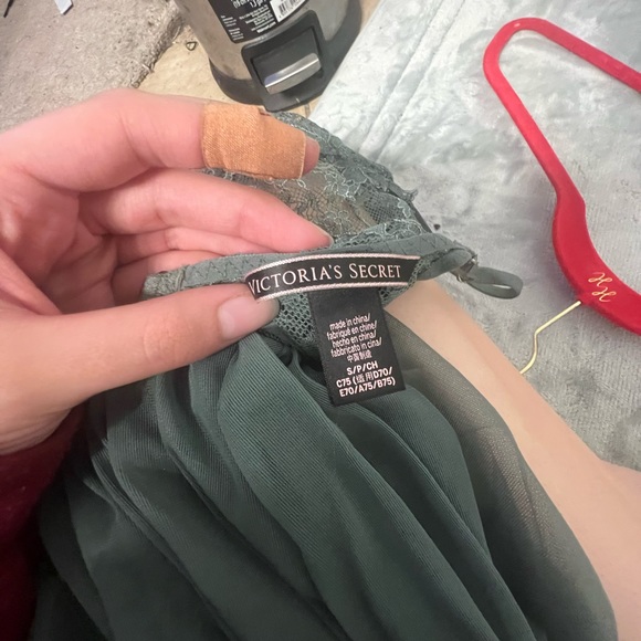 victoria secret tank - Picture 2 of 4